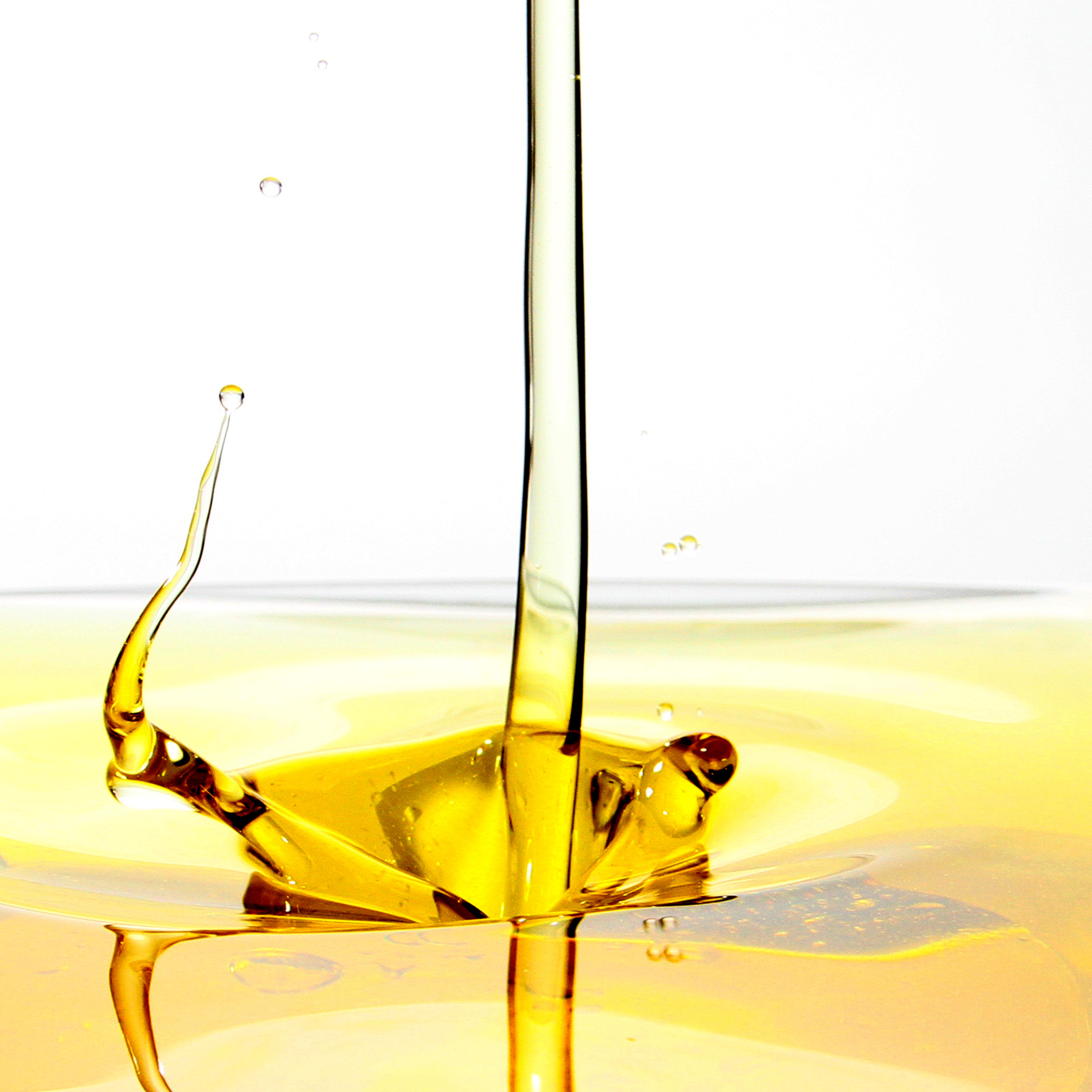 BODY OIL